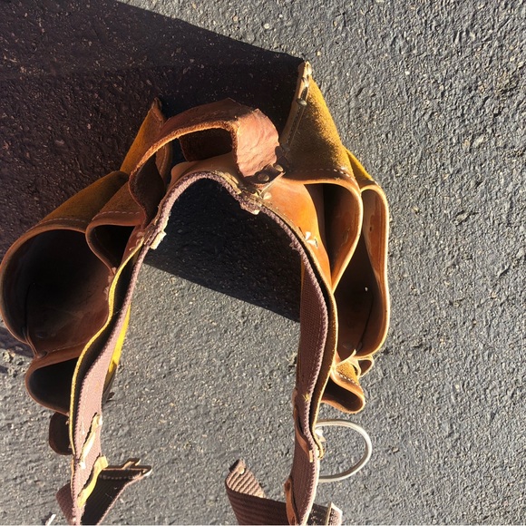 Action Leathercraft 1527 Heavy Duty Leather Tool Belt Carpenter Roofer - Picture 4 of 12